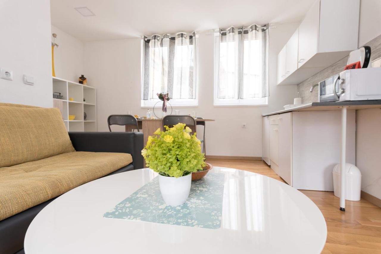 פוז'גה Apartmani Kod Marka מראה חיצוני תמונה