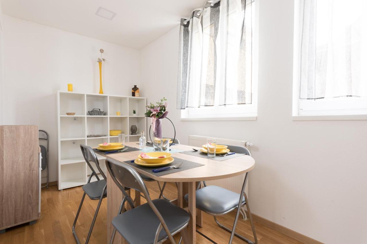 פוז'גה Apartmani Kod Marka מראה חיצוני תמונה