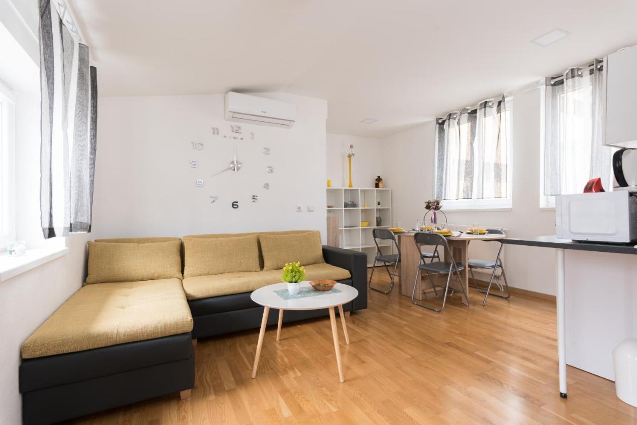 פוז'גה Apartmani Kod Marka מראה חיצוני תמונה