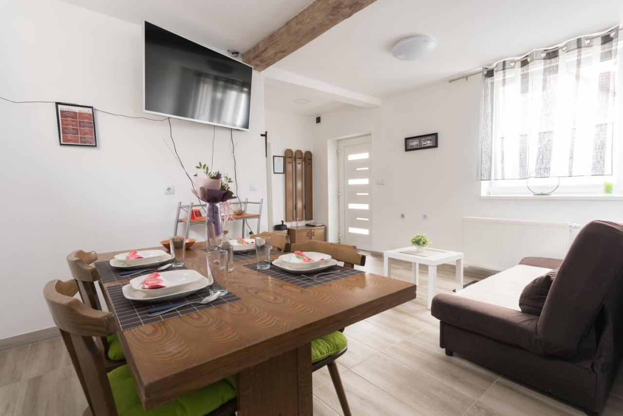 פוז'גה Apartmani Kod Marka מראה חיצוני תמונה