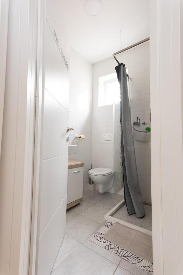 פוז'גה Apartmani Kod Marka מראה חיצוני תמונה